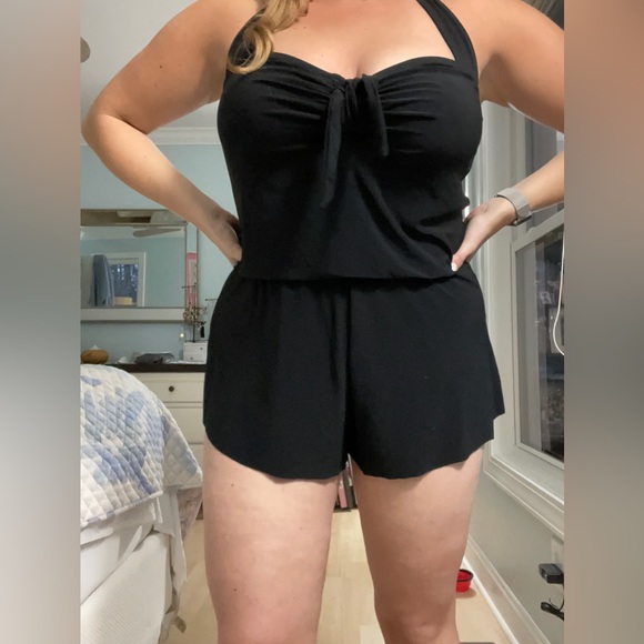 Vintage style halter top romper swimsuit - Picture 1 of 8